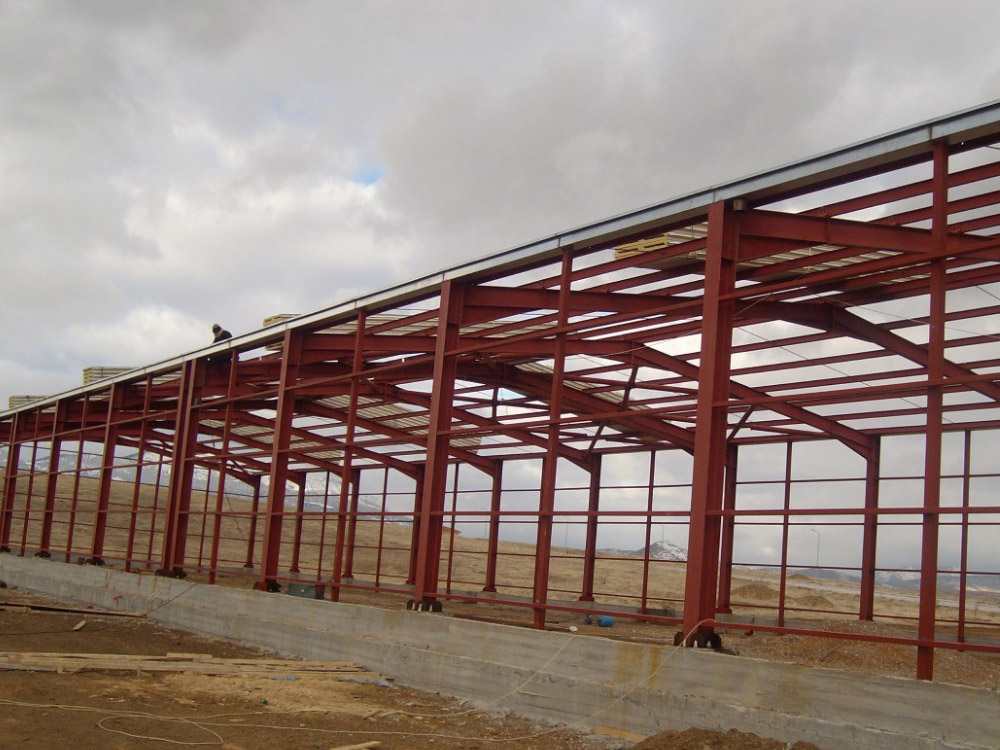 FEMA YAPI; Konya metal sera yapımı, metal çatı yapımı, çelik sera yapan firmalar, ahır çelik çatısı yapımı