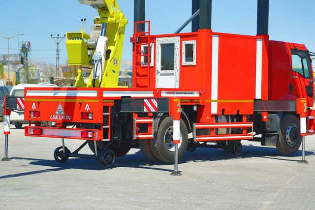 ASELKON; Gemi vinci, marine crane,  ship crane,  ship crane production, marine crane export,